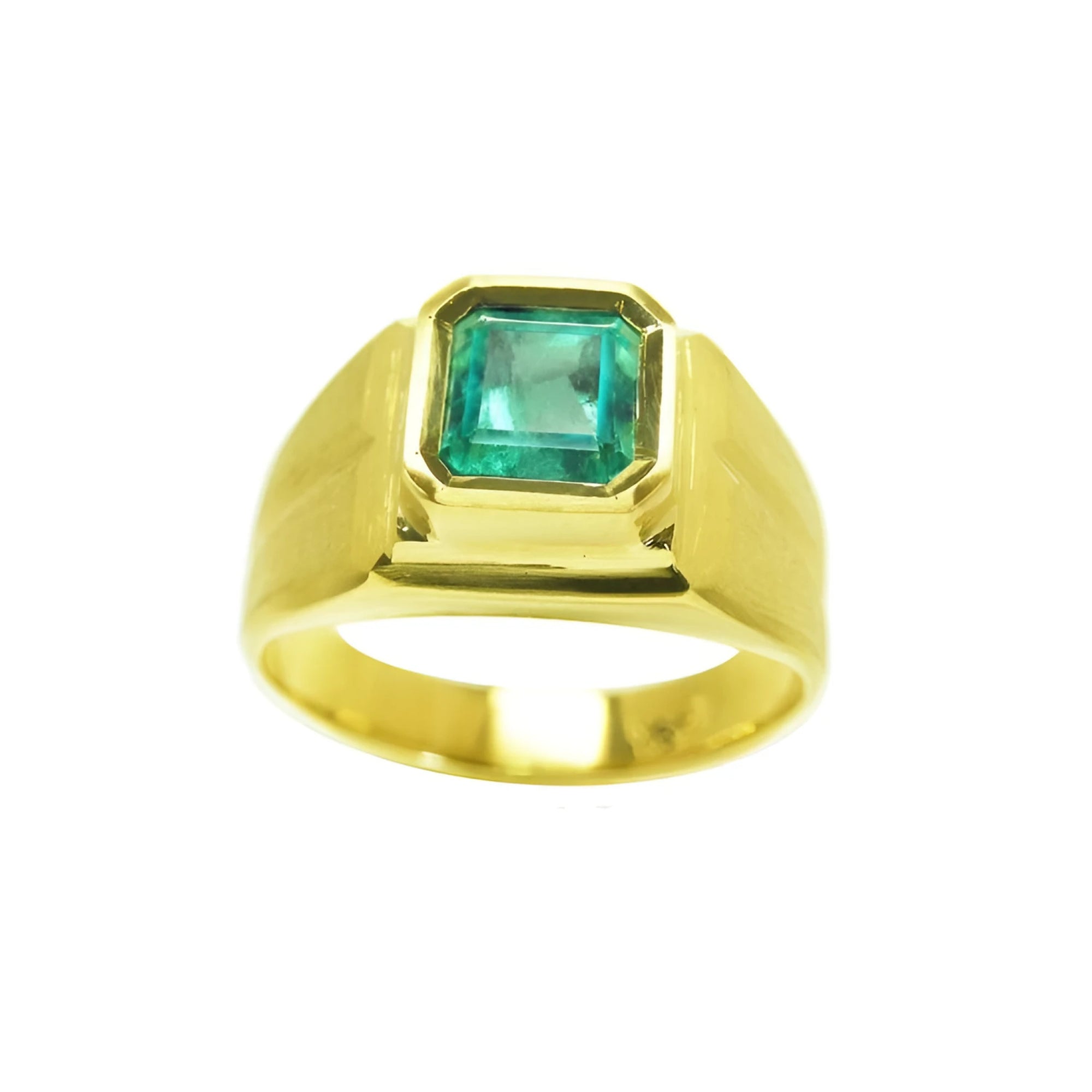 Men's 18K yellow gold pinky ring with a bezel-set, square-cut green emerald.