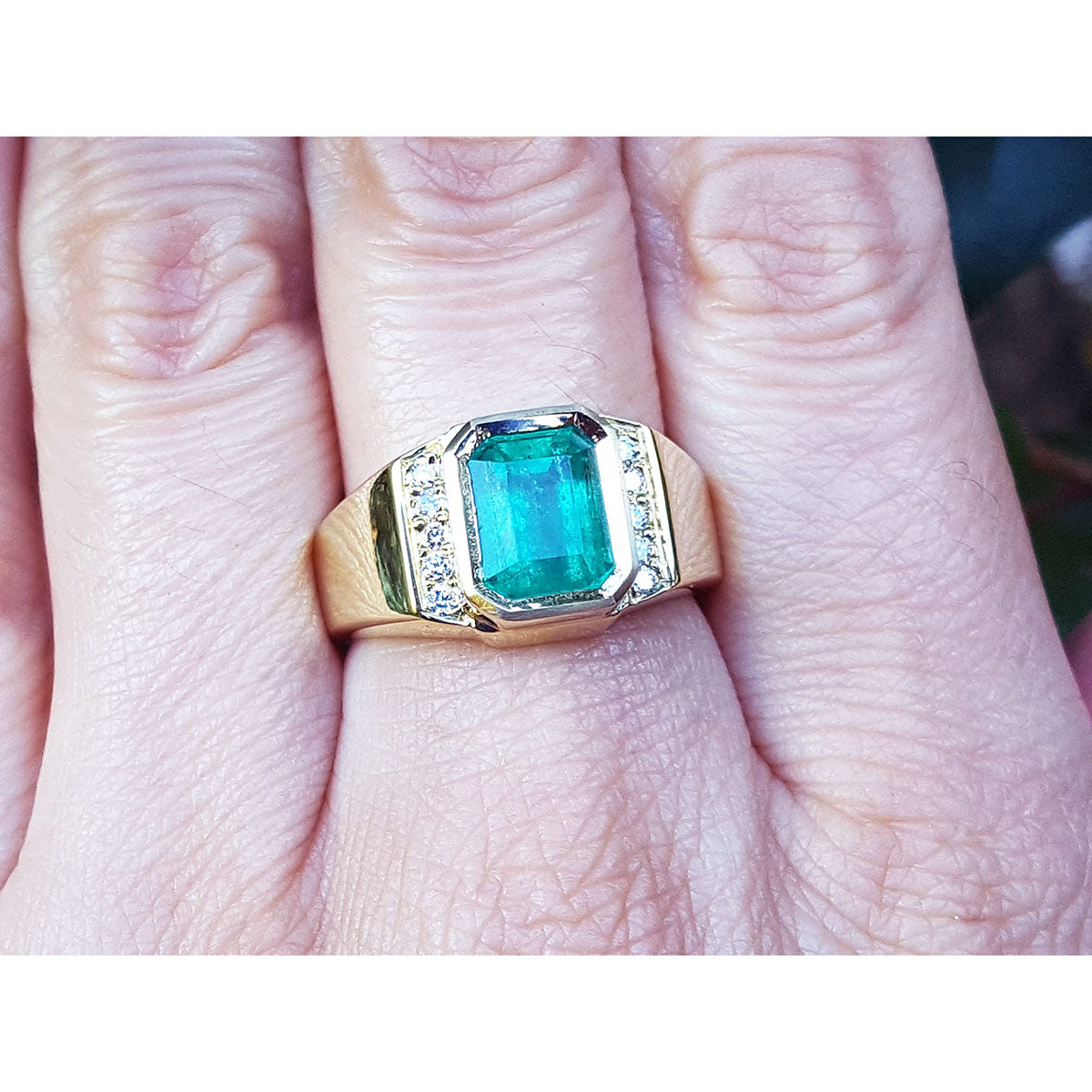Men's Ring 2.90 ct. Colombian Emerald May Birthstone 18K Yellow Gold
