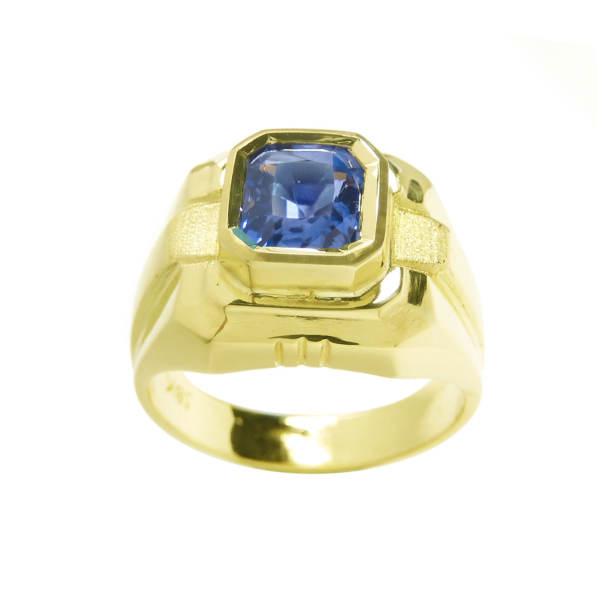 Quality men&#39;s sapphire solitaire ring emerald-cut Certified untreated 18K Yellow Gold, tall top view