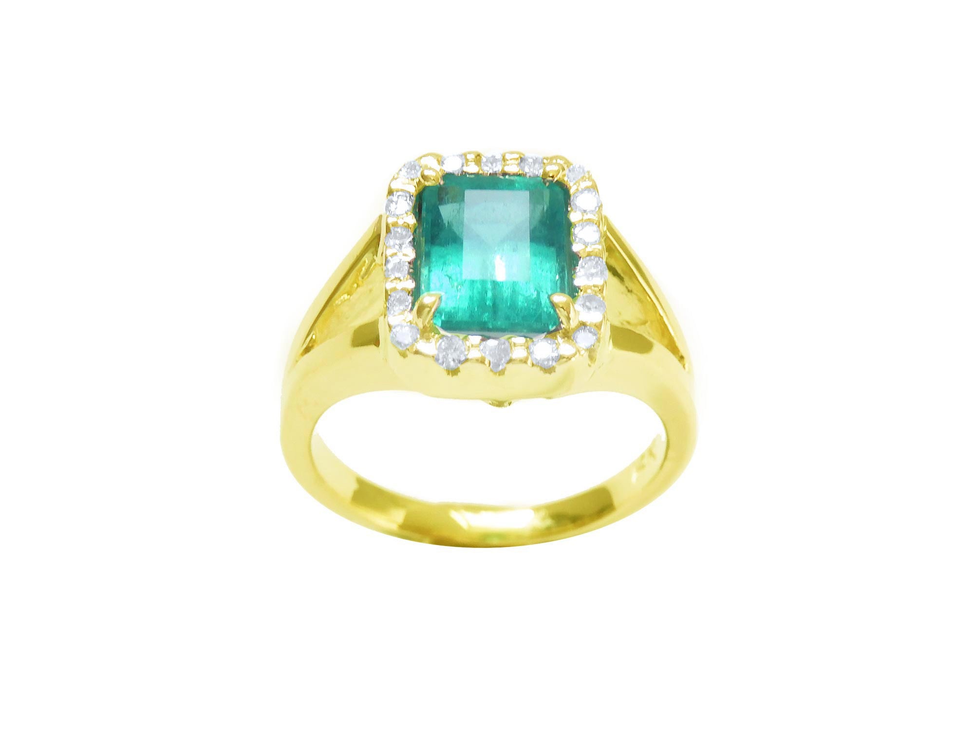 This top view of a yellow gold emerald ring shows the top gemstone and a halo diamond with sides profile.