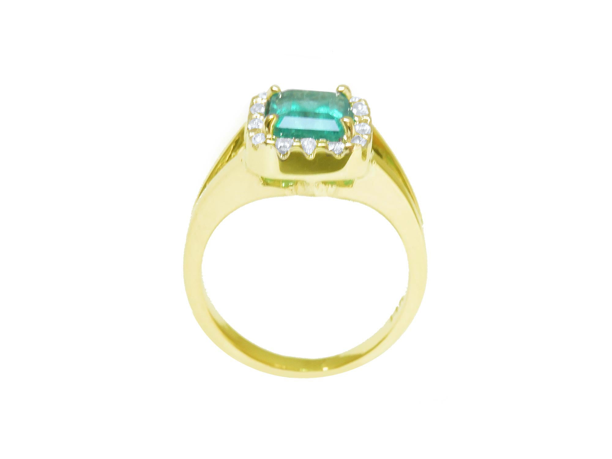 In the lateral position of this 14k gold women&#39;s emerald ring is visible the top and gallery profile.