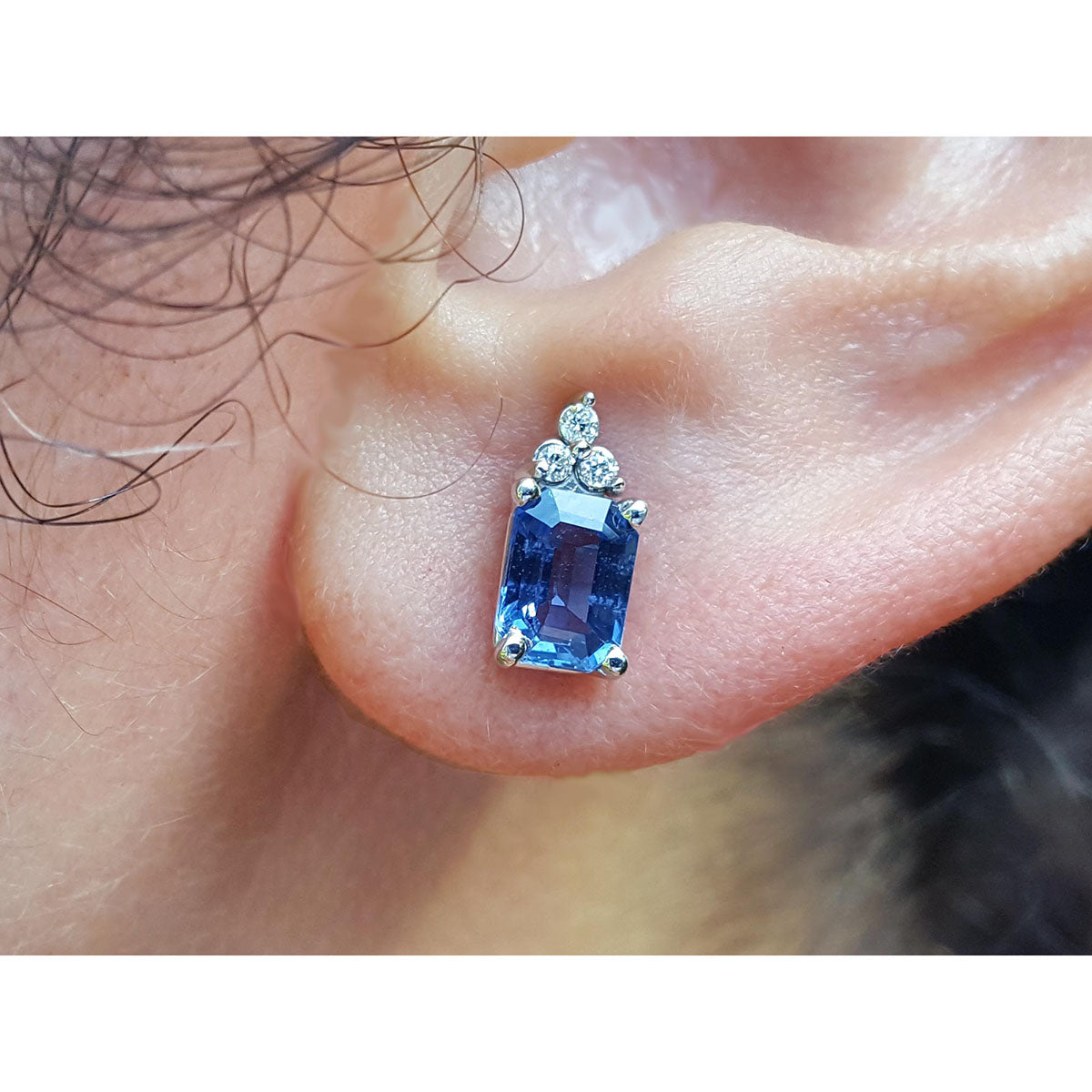2.16 Carats Blue Sapphire Earrings Natural Diamonds 14K White Gold