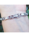 Colombian Muzo emerald bracelet and princess cut diamonds white gold
