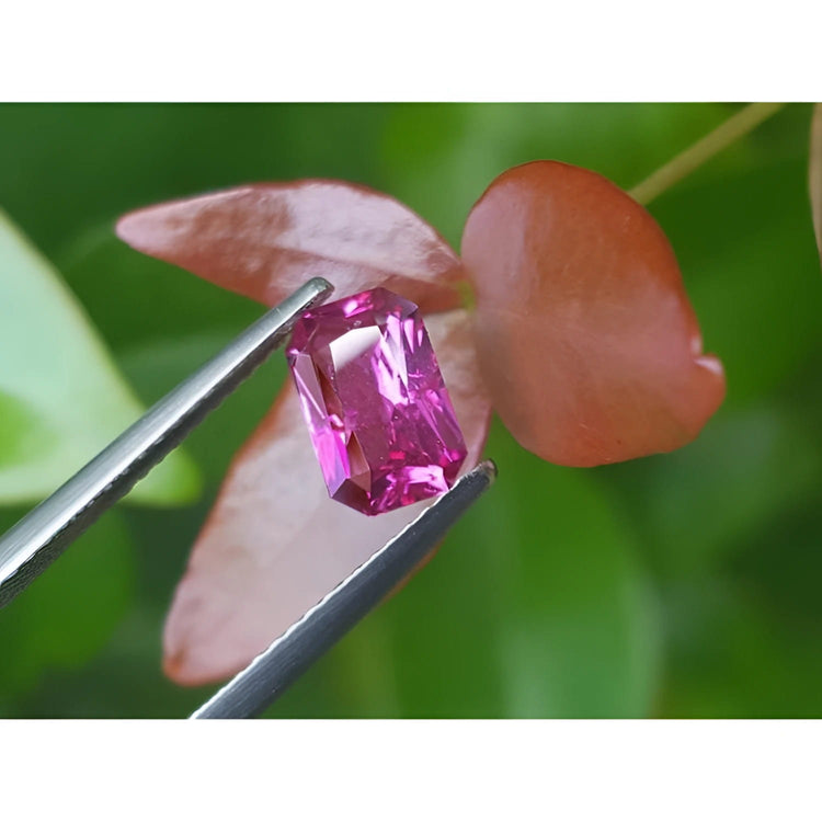 GIA certified loose natural pink sapphire vibrant intense pink color, nicer in person.