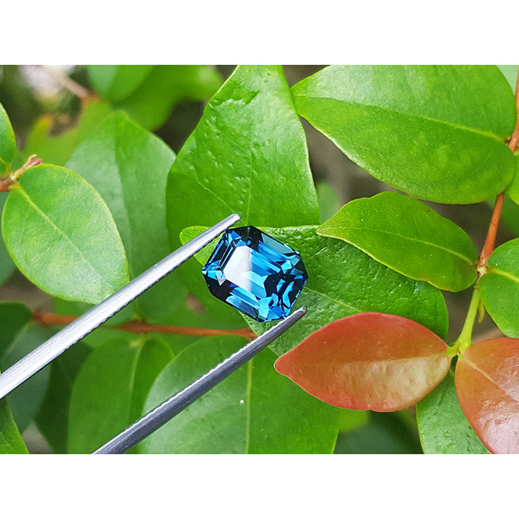 4.52 ct. UNHEATED GIA Certified Natural Sapphire Deep Blue Greenish Emerald-cut