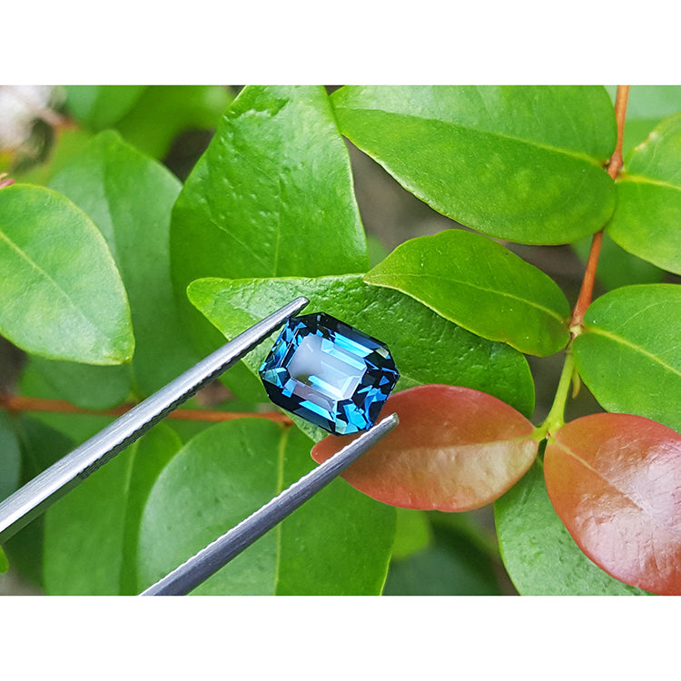 4.52 ct. UNHEATED GIA Certified Natural Sapphire Deep Blue Greenish Emerald-cut