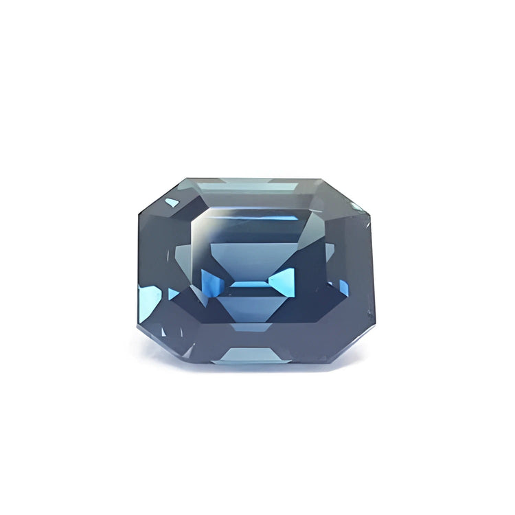 Natural sapphire untreated GIA certified, emerald-cut eye clean vibrant deep blue-green hue.