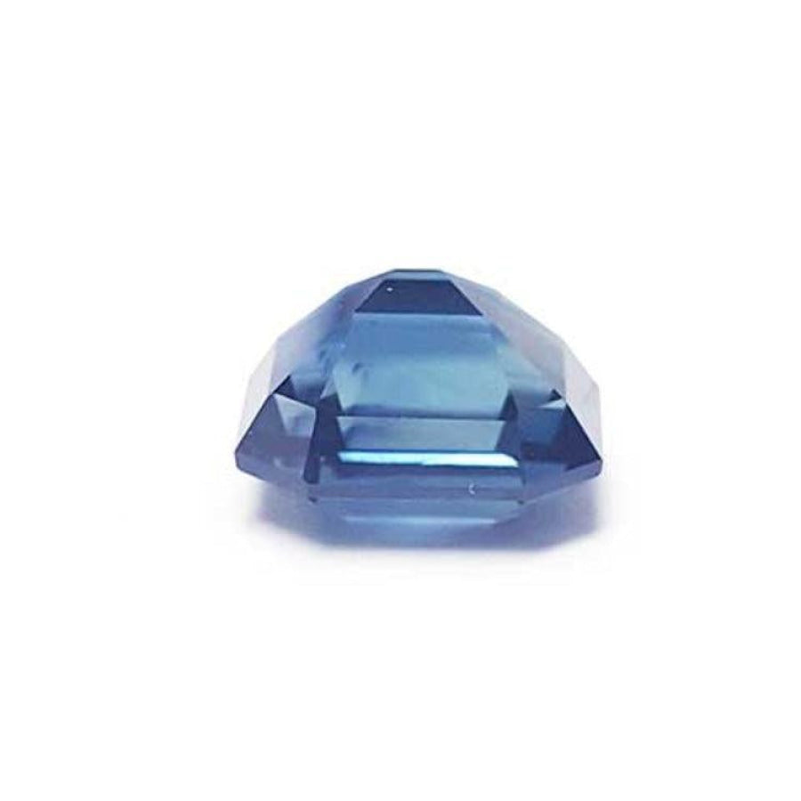 4.52 ct untreated deep blue-green sapphire with a rectangular emerald cut.