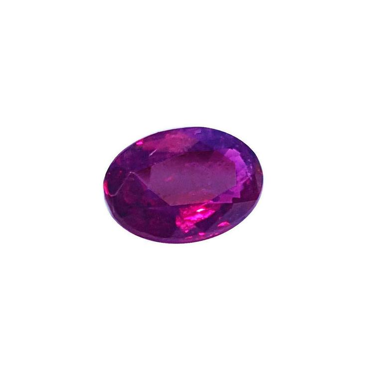 Oval cut loose natural ruby 0.91 ct. Burmese, right side position table and crown visibles