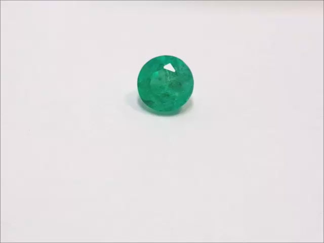 natural colombian emerald round cut GIA certified 1.68 ct.