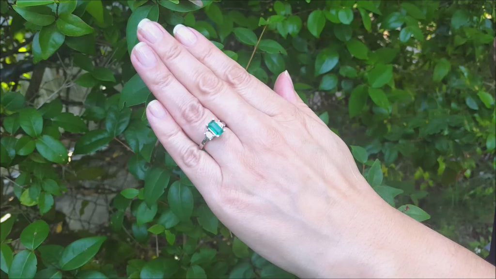 Genuine emerald ring