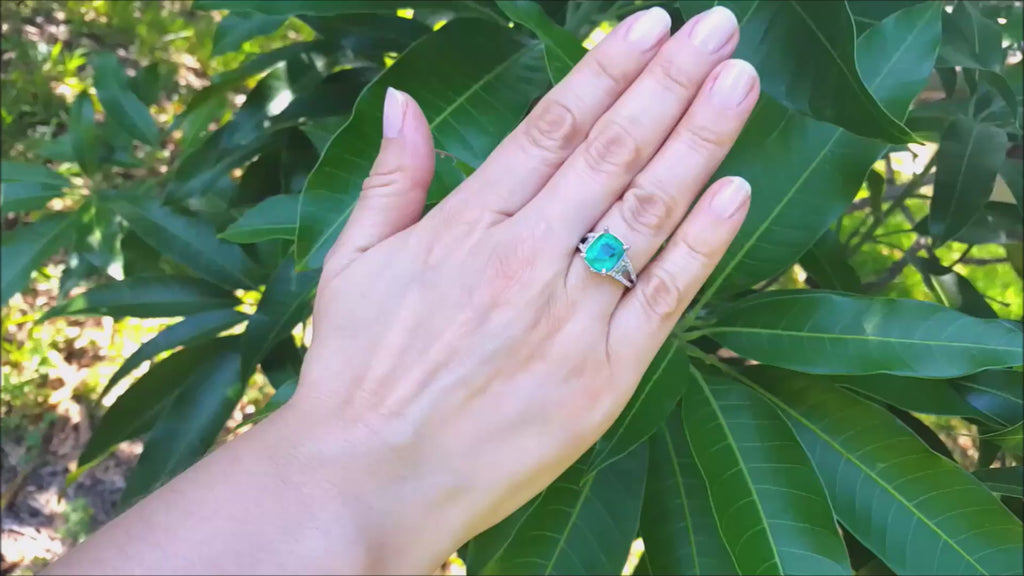 Natural emerald ring for women