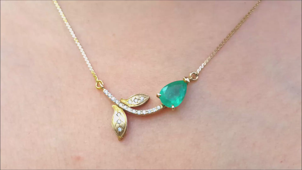 Pear cut natural Colombian emerald necklace for women 14k yellow gold