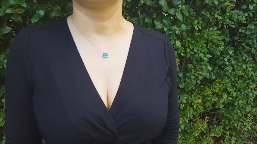 Colombian emerald solitaire necklaces