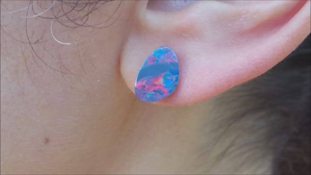 Matching pair opals for earrings