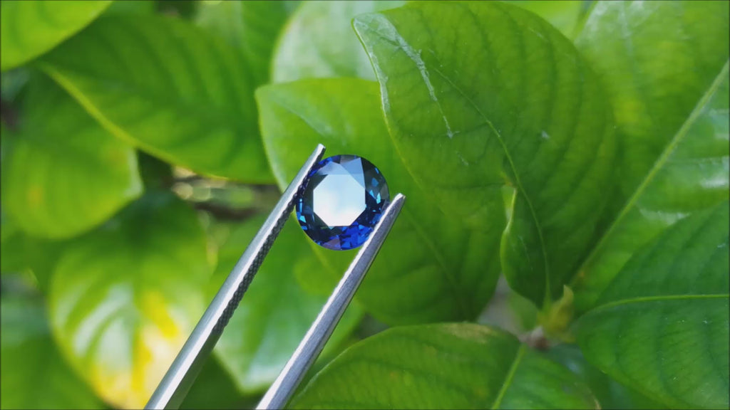 2.39 ct. Loose Round cut Intense Deep Blue Sapphire Sri Lanka for sale in USA
