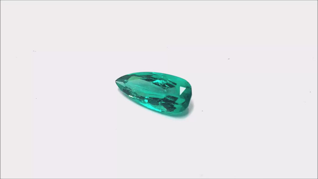 GIA certified Loose emerald pear cut