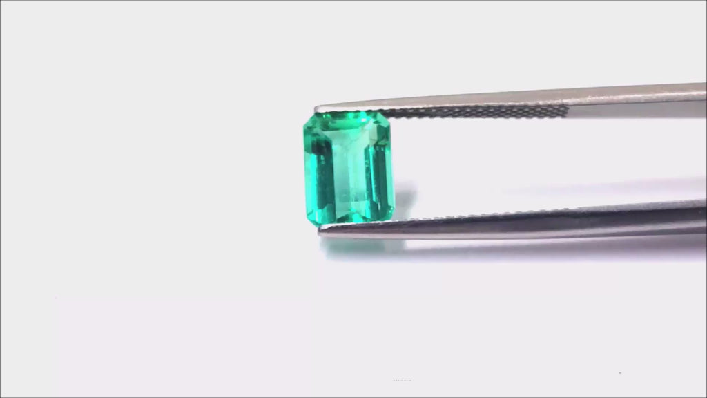 Loose Colombian emerald for sale
