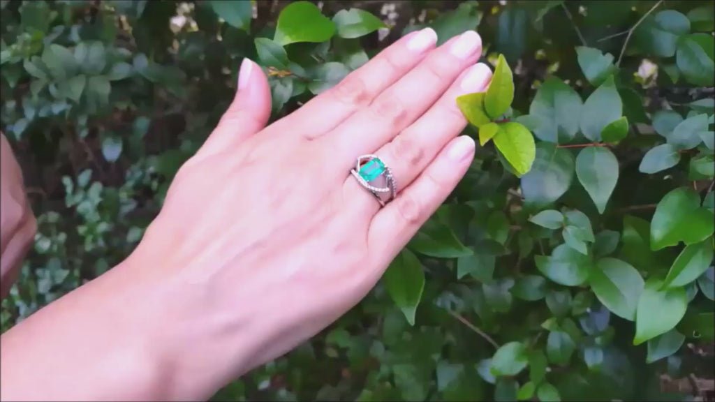 Genuine emerald ring