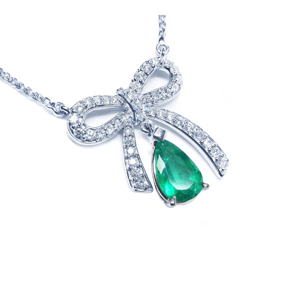 Natural emerald necklace bowtie design pear cut, with high quality natural diamonds pave set
