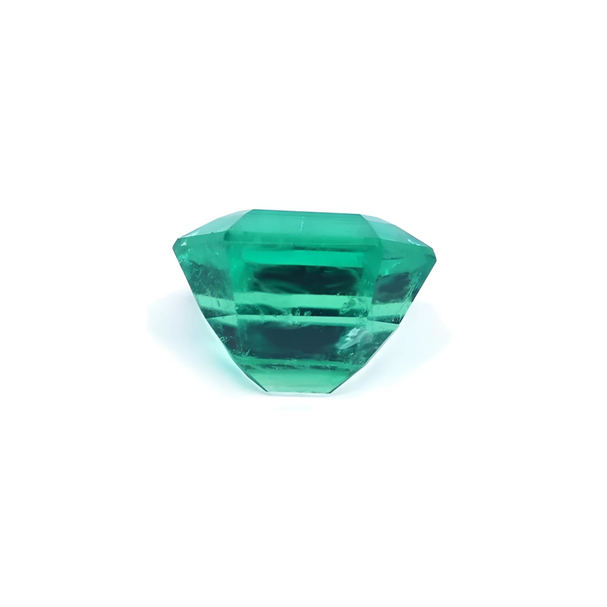3.17 ct. GIA certified natural loose Colombian emerald from Muzo mine, sparkling medium-deep green.