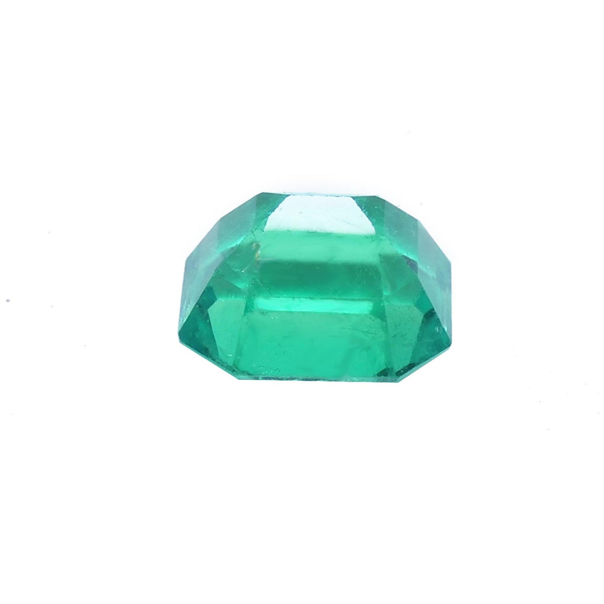 Natural loose emerald Muzo Colombia fine quality, upside down pavilion exposed