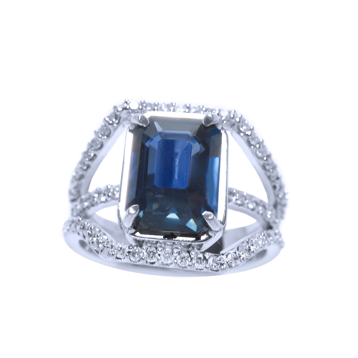 4.51 ct. EGL Certified Untreated Women's Blue Sapphire Engagement Ring 18K White Gold