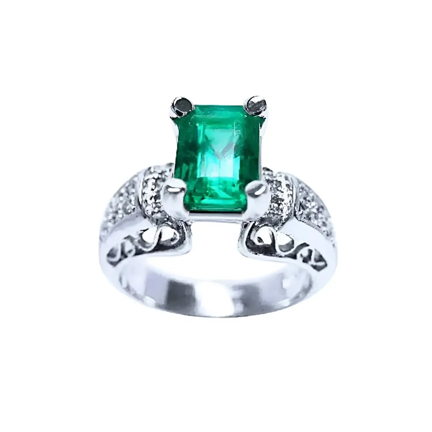 Este anillo para mujer con una esmeralda colombiana de las minas de Muzo está decorado con diamantes naturales.